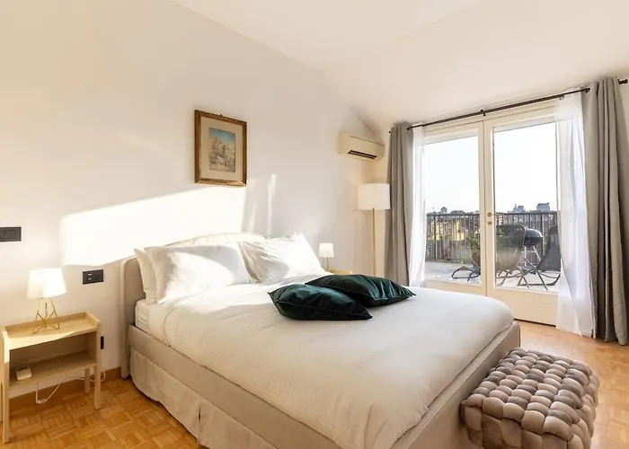 Duomo 7 Min - Panoramic Terrace & Two Bedrooms Milano