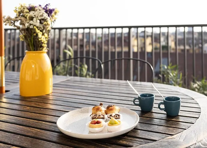 Appartamento Duomo 7 Min - Panoramic Terrace & Two Bedrooms