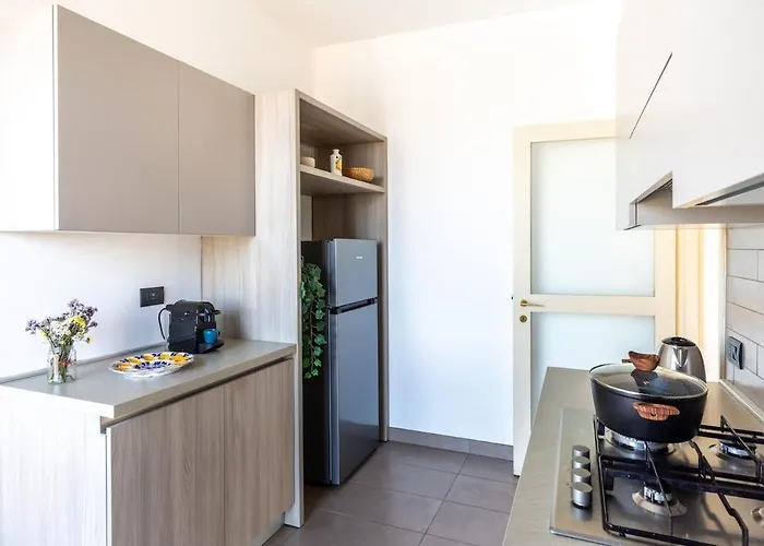 Duomo 7 Min - Panoramic Terrace & Two Bedrooms Appartamento Milano